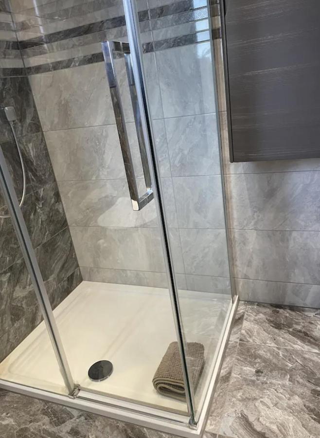 Apartamento Coppa Hill Winkfield Exterior foto