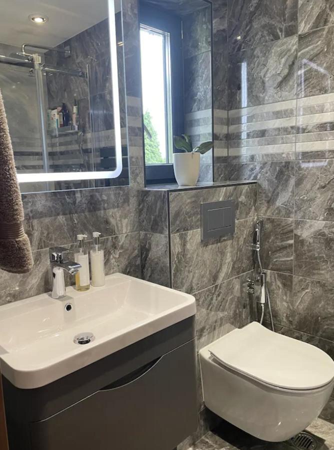 Apartamento Coppa Hill Winkfield Exterior foto